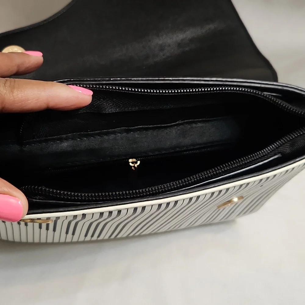 Musical Note Piano Black and White Hand And Shoulder Bag - Picture 5 of 13